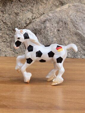 Breyer Stablemate Torlinie #711603 – BreyerFest 2022 Special Run